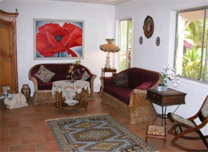 Lava Tree Tropic Inn Pahoa ภายนอก รูปภาพ