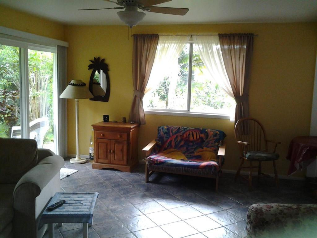 Lava Tree Tropic Inn Pahoa ห้อง รูปภาพ