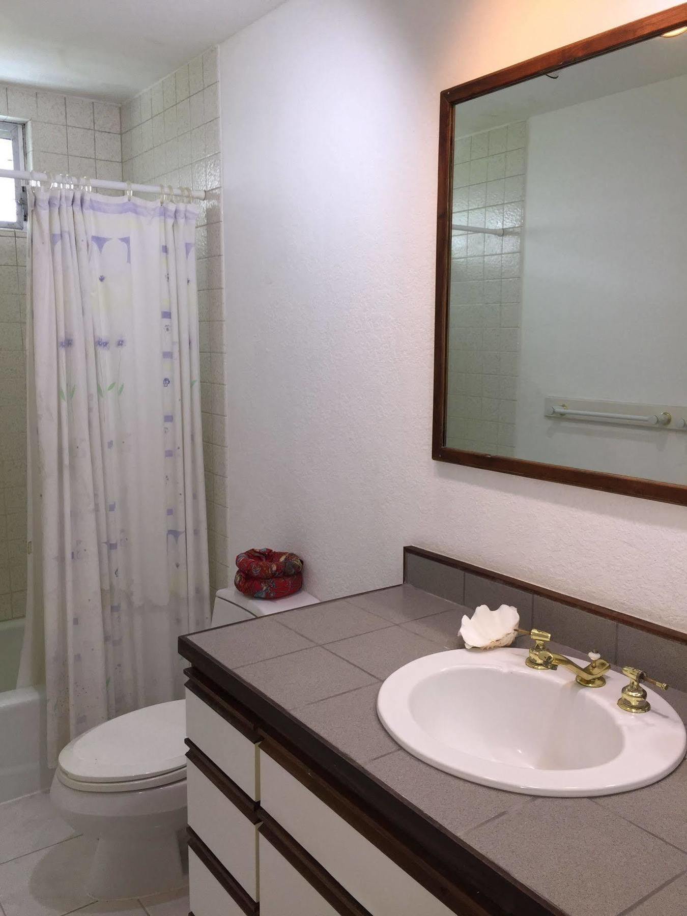 Lava Tree Tropic Inn Pahoa ภายนอก รูปภาพ